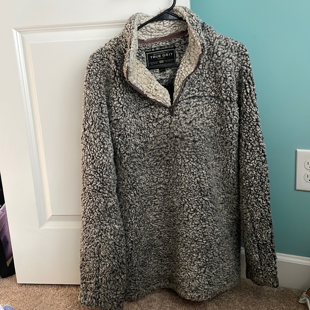 True grit quarter zip pull over